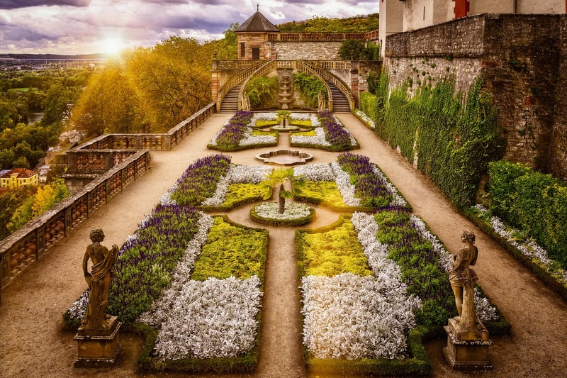 Tower Garden